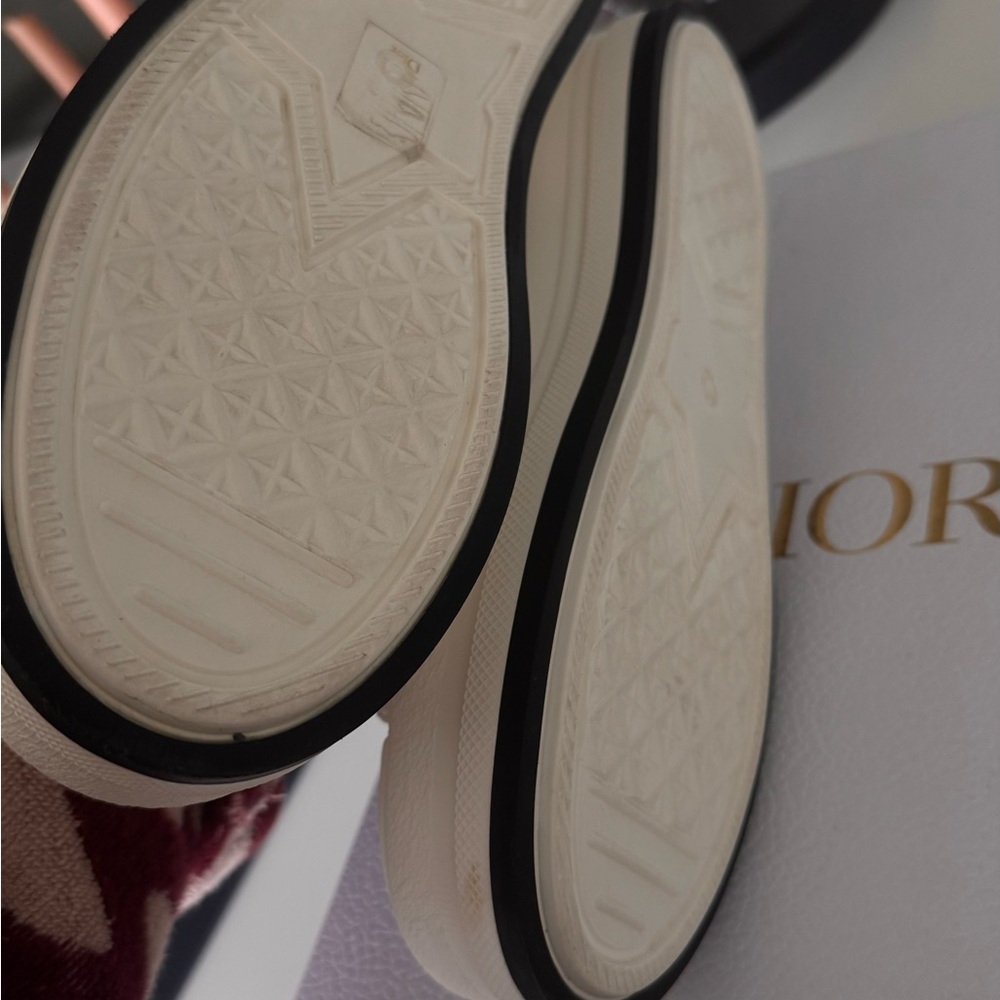 Christian Dior Cream and Tan Sneakers - Picture 3 of 6